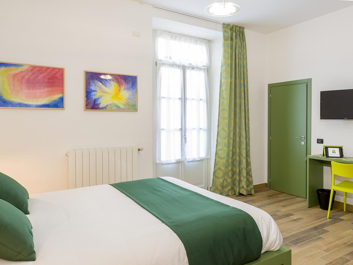 La Nostra Casa In Centro Hotel Lecco Buitenkant foto