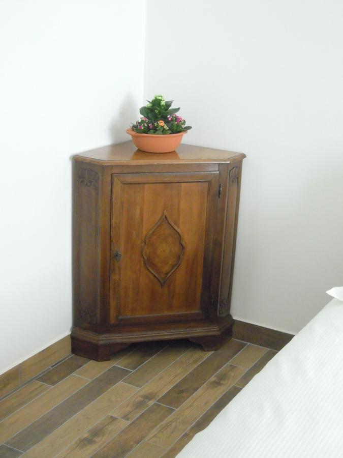 La Nostra Casa In Centro Hotel Lecco Buitenkant foto